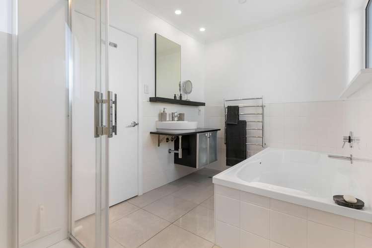 23 Kinapori Terrace Newlands_11