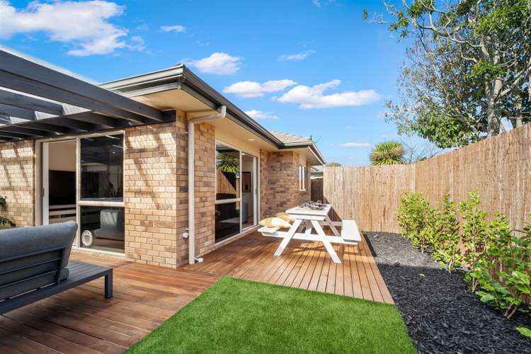 32a Centreway Road Orewa_19