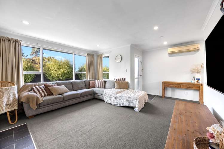 12 Rosanna Place Aranui_6