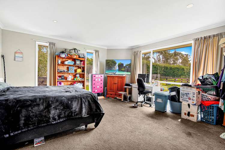 755 Mount Thomas Road Fernside_11