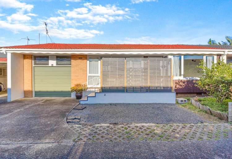 2/10 Omana Road_0