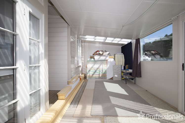 25 Hilton Road Carterton_11