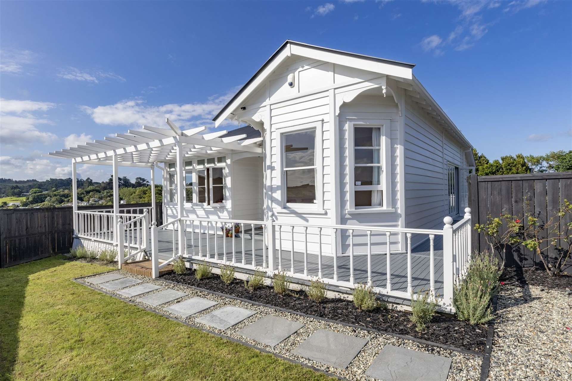 6 Forlong Rise Helensville_0