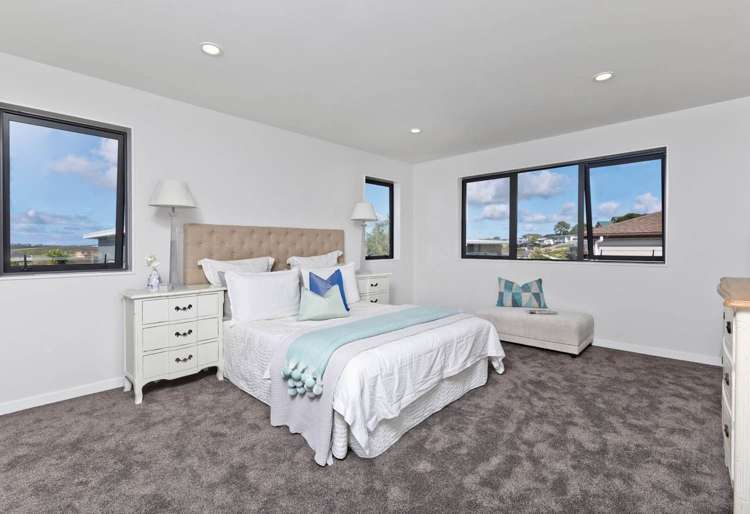 3 Crompton Place Orewa_2