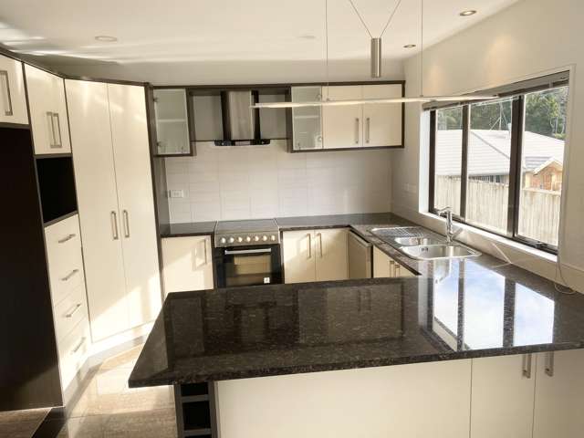 16 Lomas way Albany_3