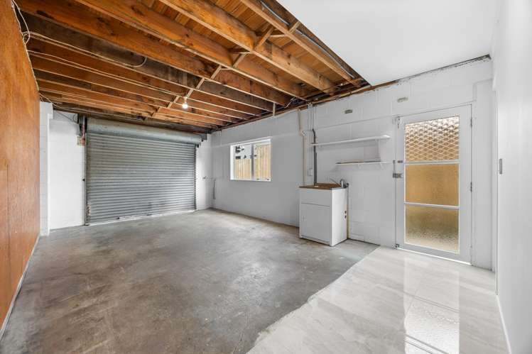 8 Portadown Avenue Pakuranga Heights_30