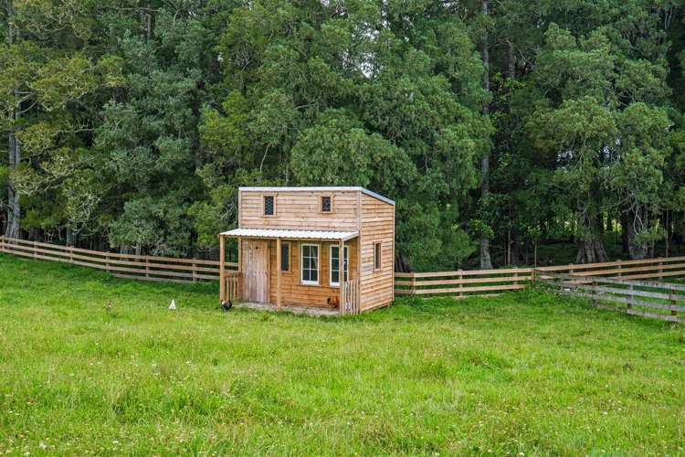 120 Springs Road Poroti_11