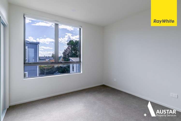  4/2 Moor Avenue Te Atatū Peninsula_11