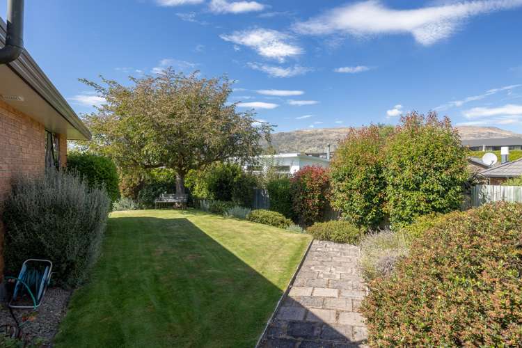 223 Stone Street Wanaka_19