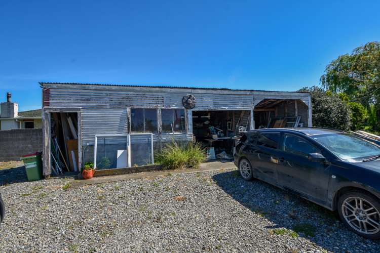 320 High Street South Carterton_15