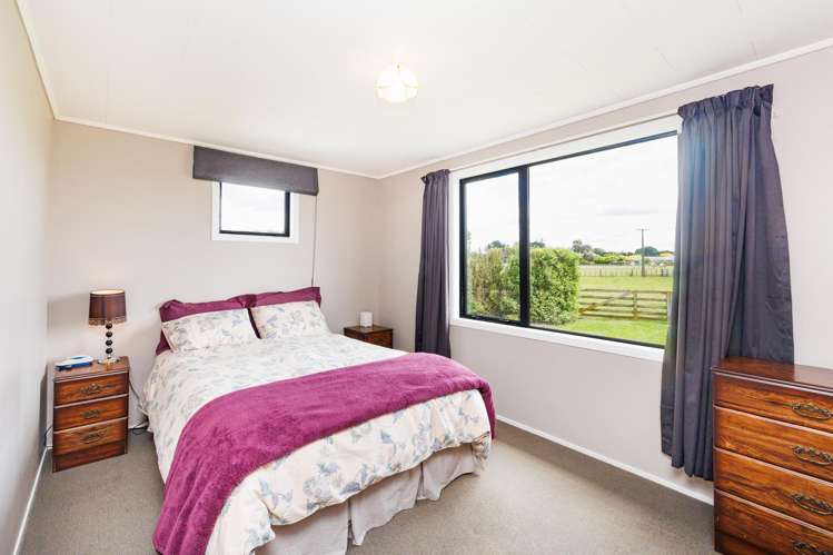 69 Reid Line East Aorangi_12