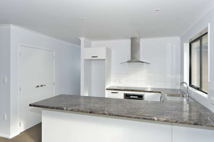 44 Tamure Place Ruakaka_3