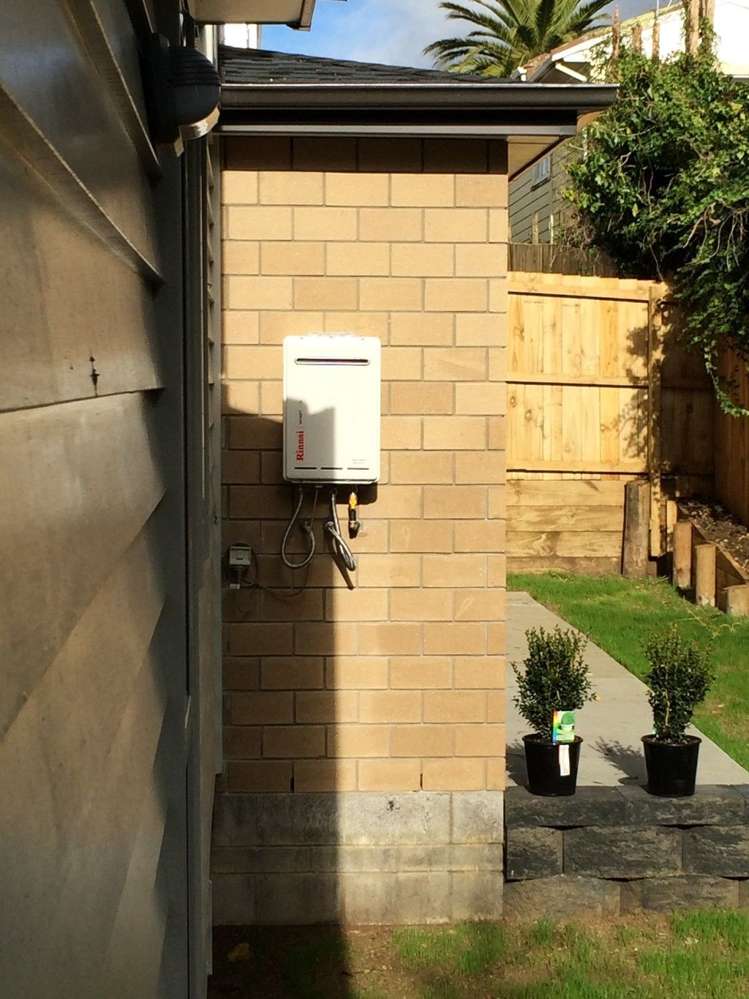 3207b Great North Road New Lynn_2