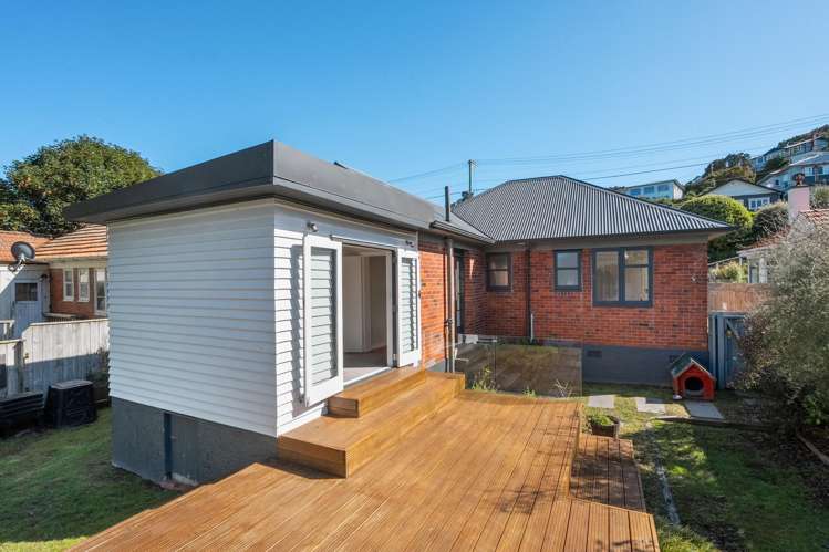 544 Broadway Strathmore Park_25