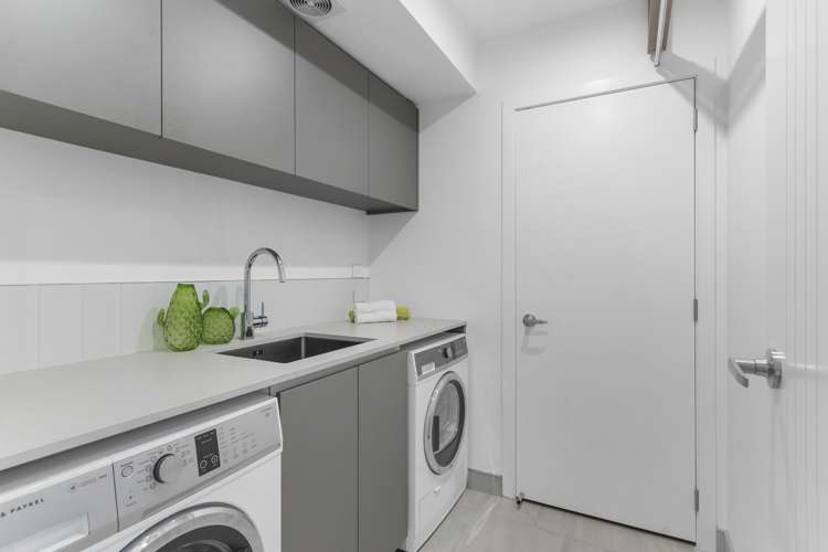 12a Fortyfoot Lane Sunnyhills_8