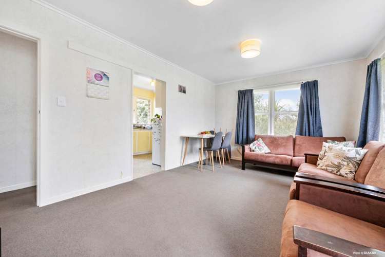 2/18 Sheehan Road Te Atatu South_7