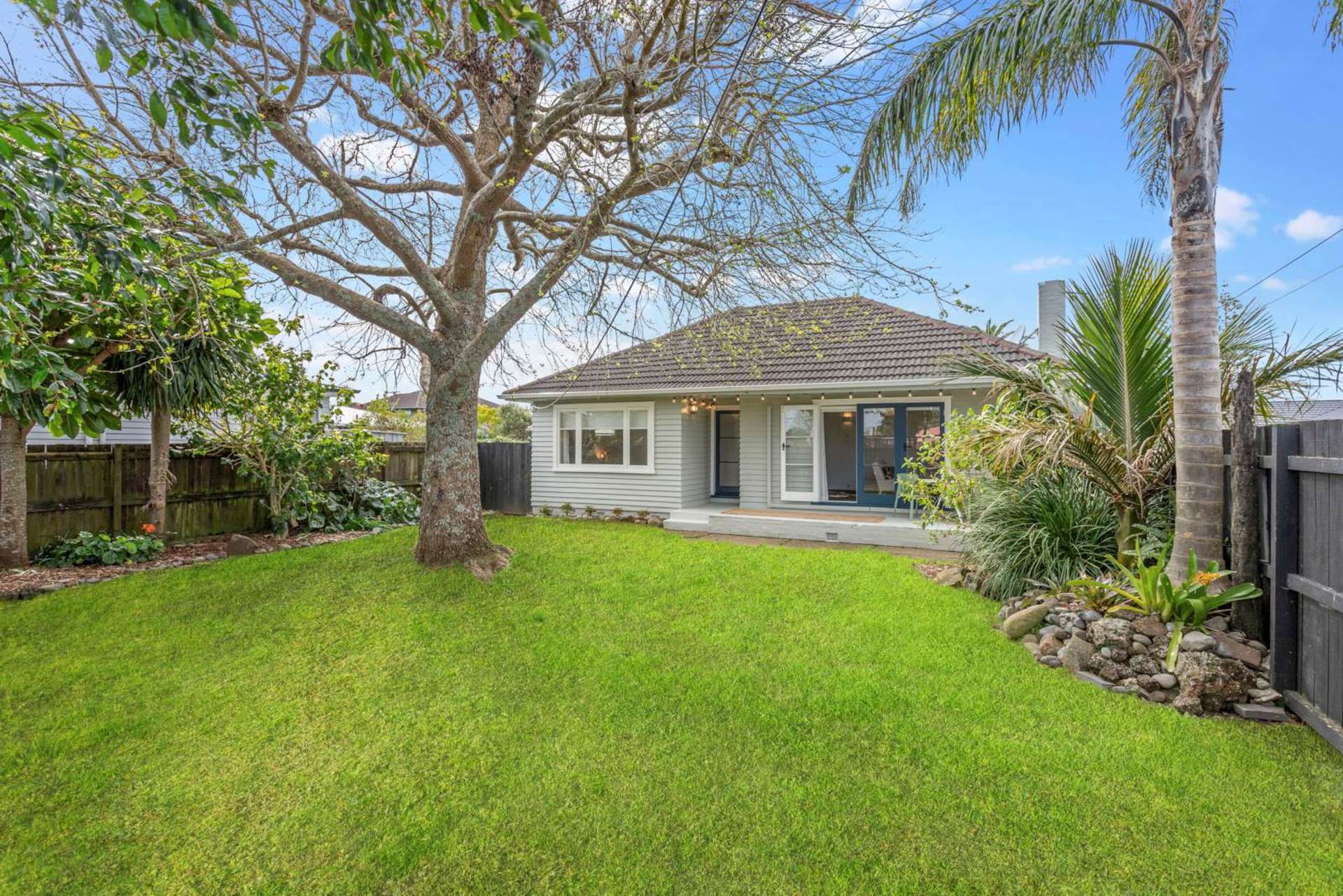 11 Hikurangi Street Te Atatu Peninsula_0