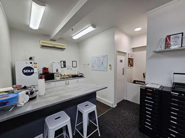 16 Station Road Manurewa_2