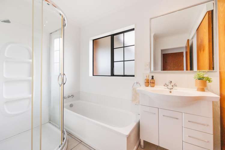 49 Lyndhurst Street Takaro_11