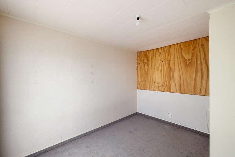 33 Tuawera Terrace Sumner_11