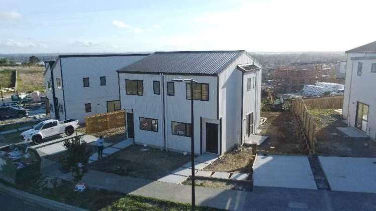 A/27 Crestview Rise Papakura_4