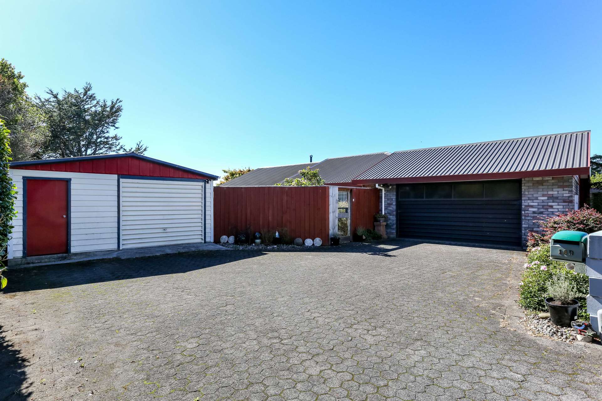 18d Karamea Street Whalers Gate_0