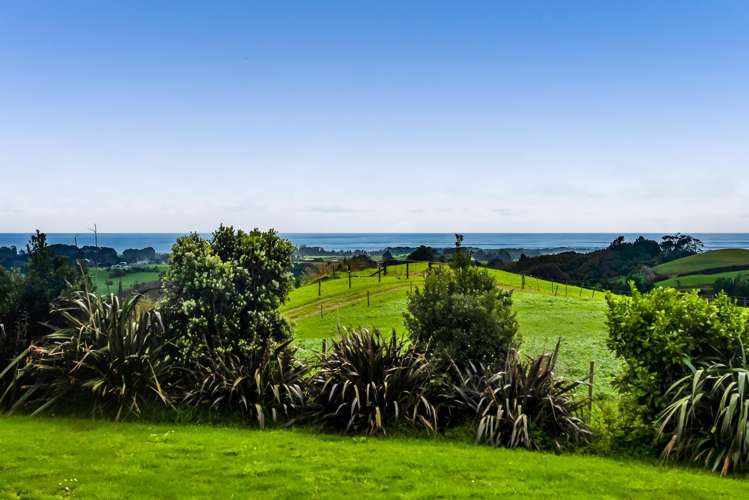 192 Dover Road Okato_28