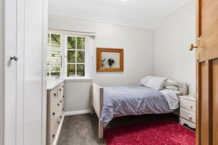 132 Onslow Road Khandallah_11