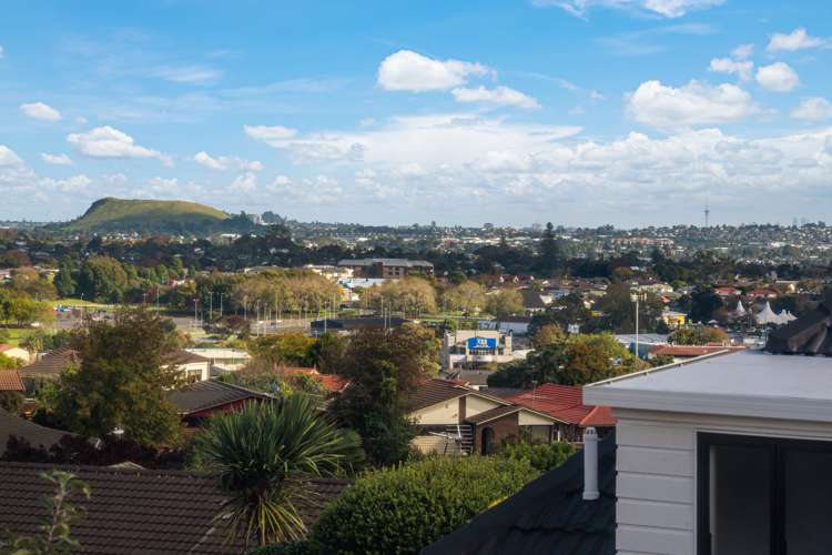 2/39 Dalwhinnie Parade Highland Park_23