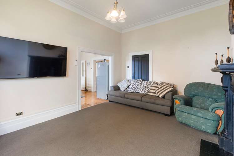 36 Railway Esplanade Gore_14