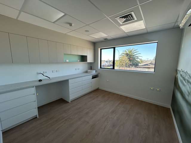 Clinic Room 8/2 Kupe Avenue Mt Maunganui_3
