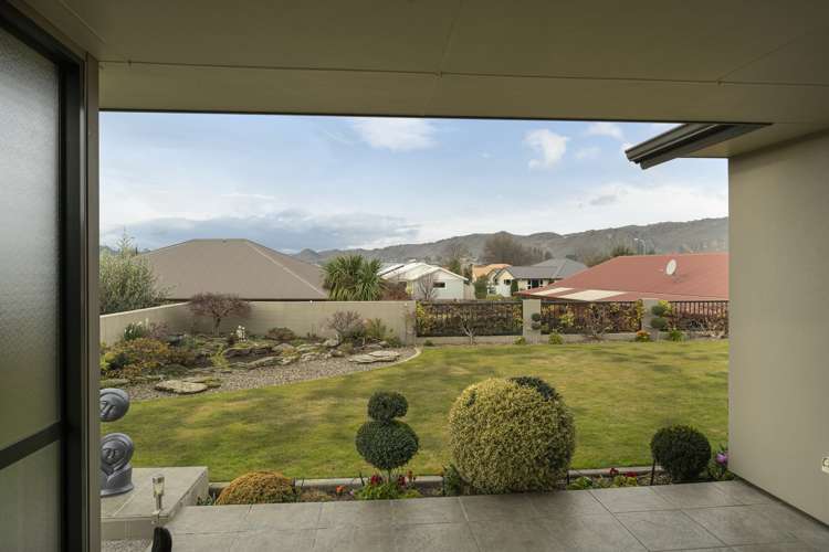 6 Gala Grove Alexandra_6