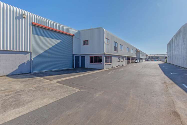 Unit B/54 Greenmount Drive_0