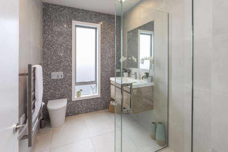 18 Millpond Place Waitikiri_21