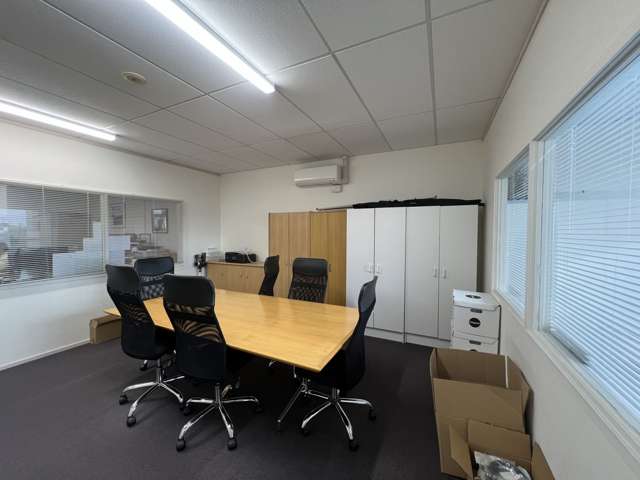 Unit 1/2 Amera Place Huntington Park_4