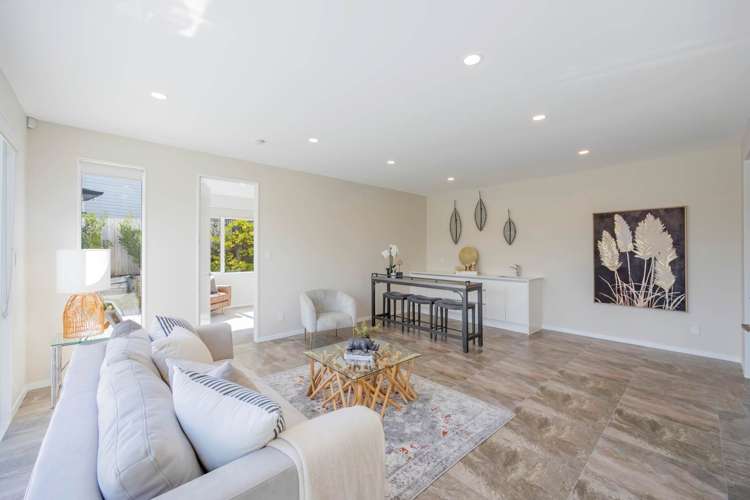 45 Colonial Drive Silverdale_23