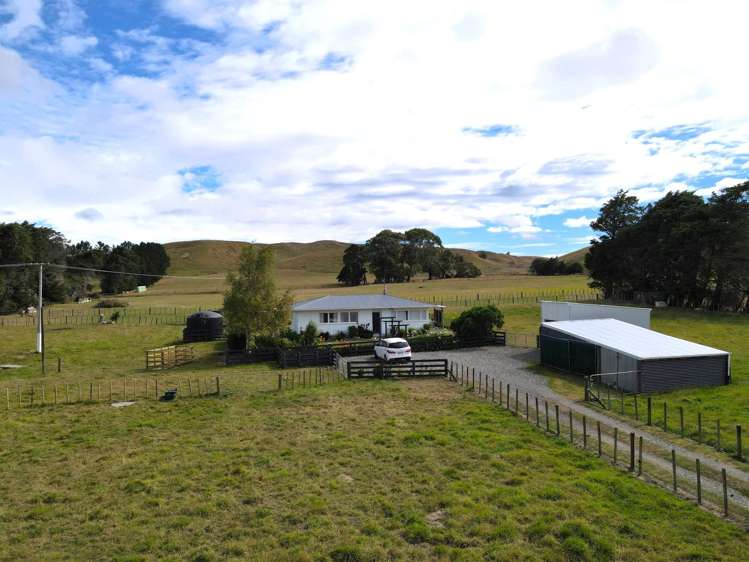 881 Cowper Road Dannevirke_1