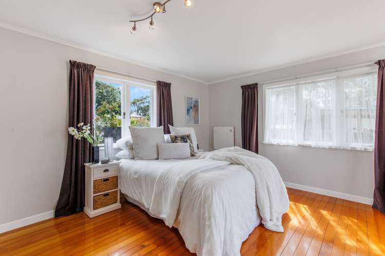 1/16 Lancaster Road Beach Haven_15