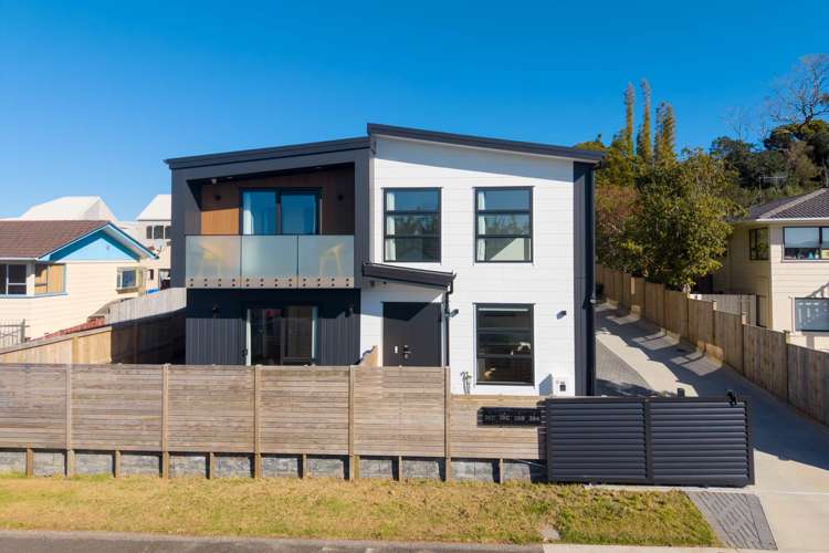 38A Glennandrew Drive_1