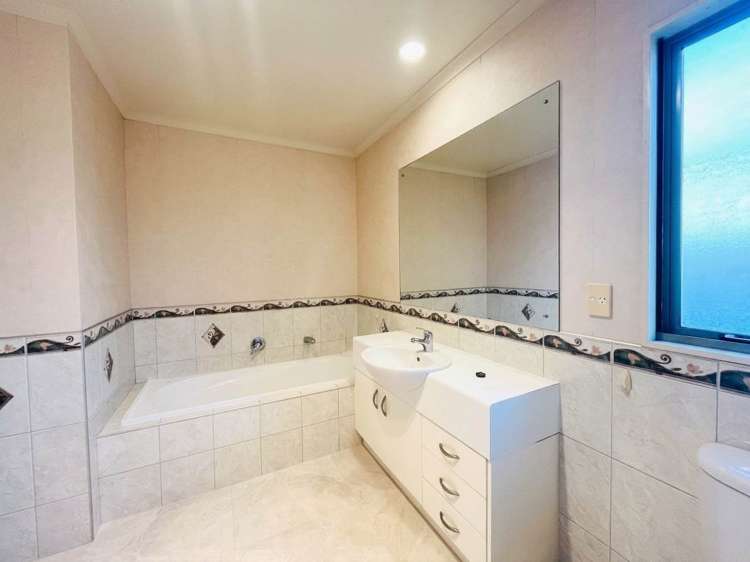 78 Middlefield Drive Dannemora_7