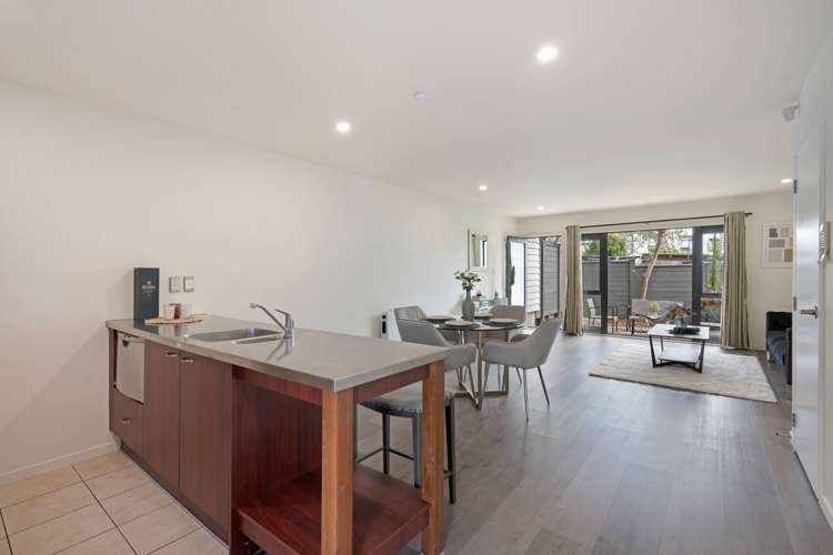 37/3 Burton Street Grafton_8