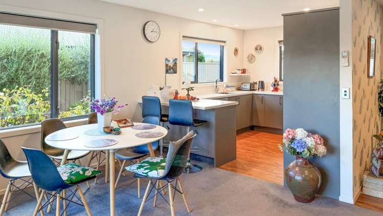17 Larch Crescent Alexandra_4