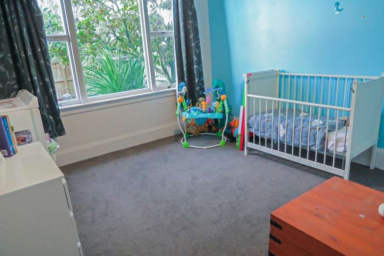 8 Wildberry Street Woolston_13