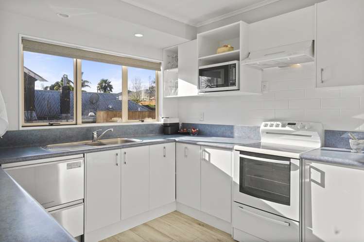 6 Smylie Close Ohauiti_7