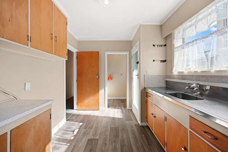 6 Dickens Place Leamington_10