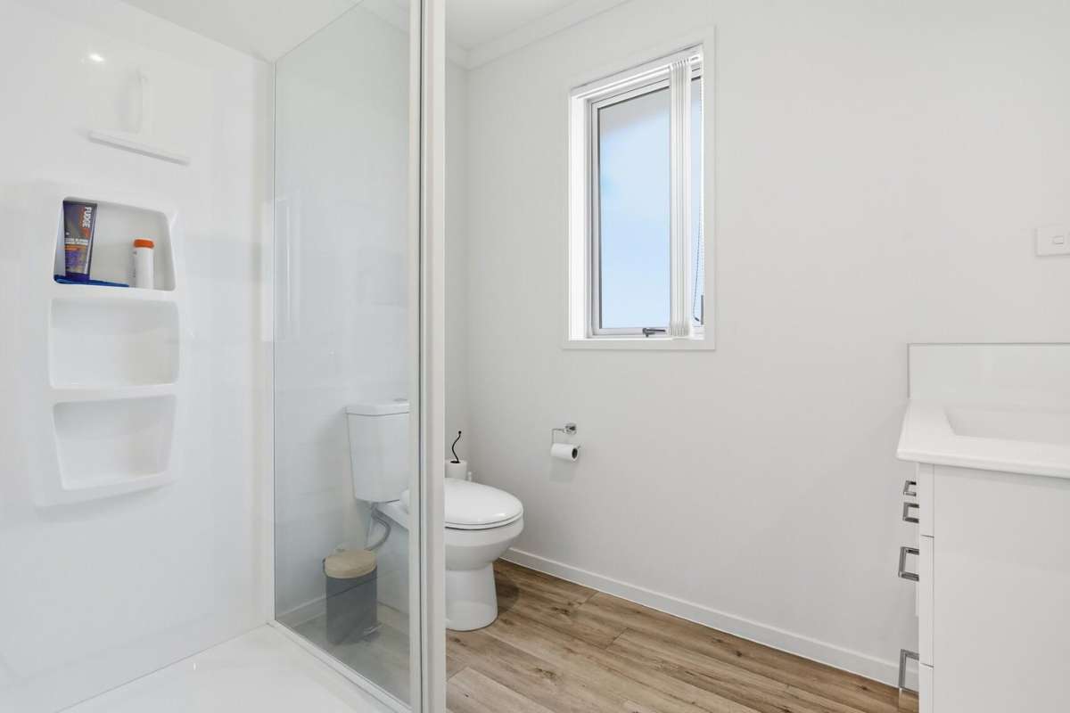 42 Arrow Close_5