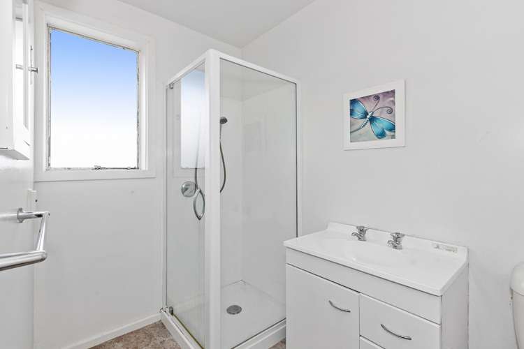 2/61 Rochester Street Linwood_8