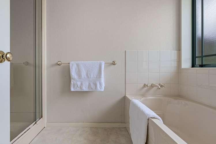 7 Lushington Place Huntington Park_20