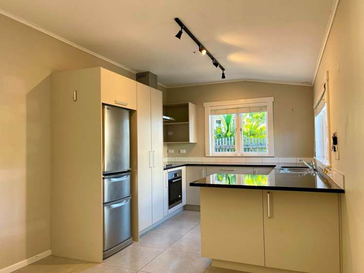 60 Oakley Avenue Waterview_3