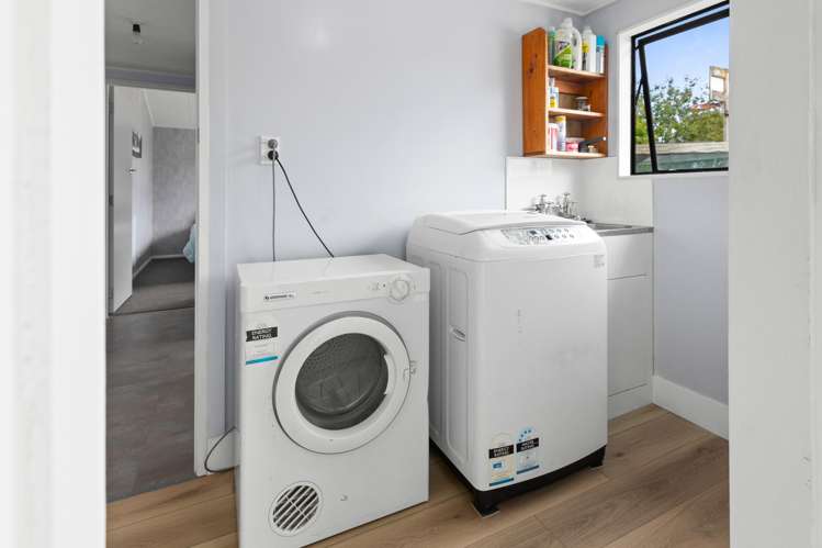 7 Rathbone Street Waipawa_11